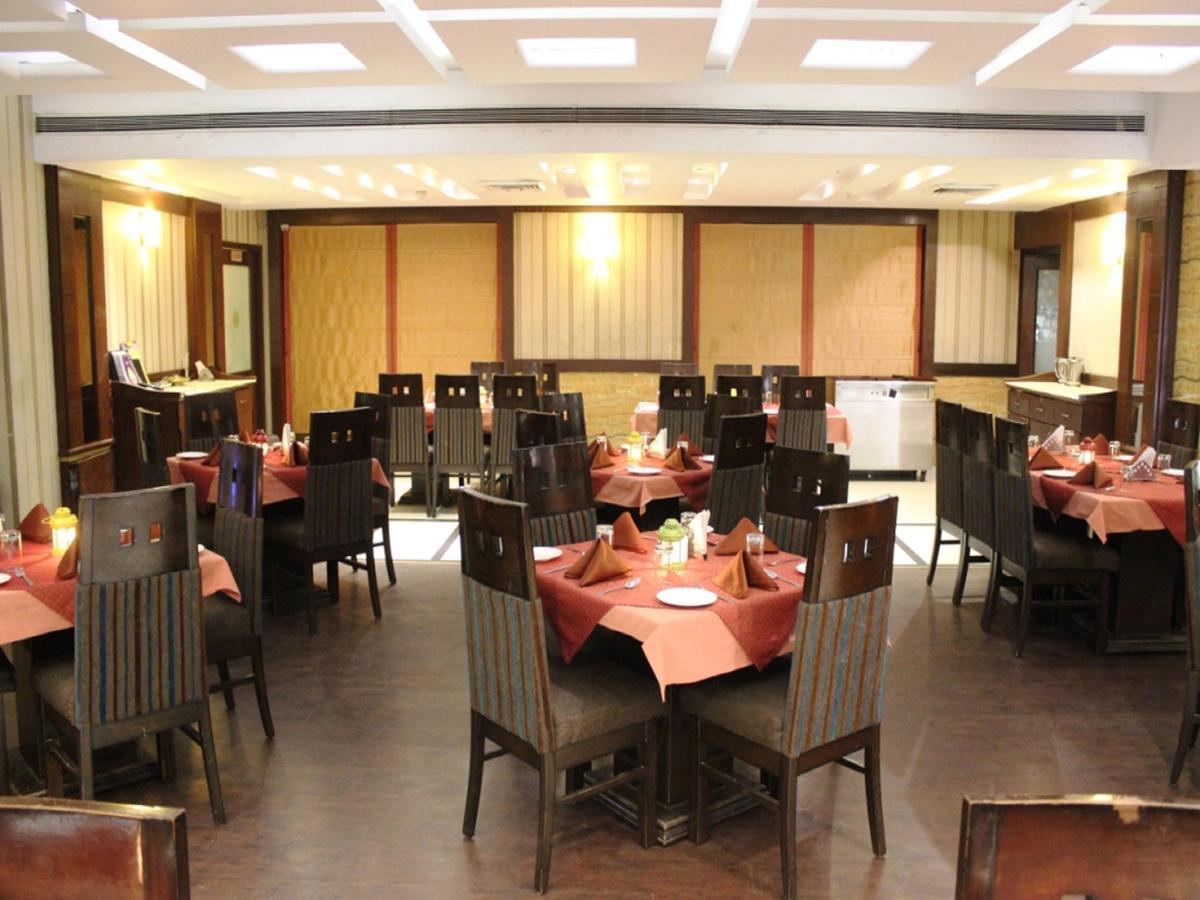 אמריצר Hotel Raj Continental מראה חיצוני תמונה